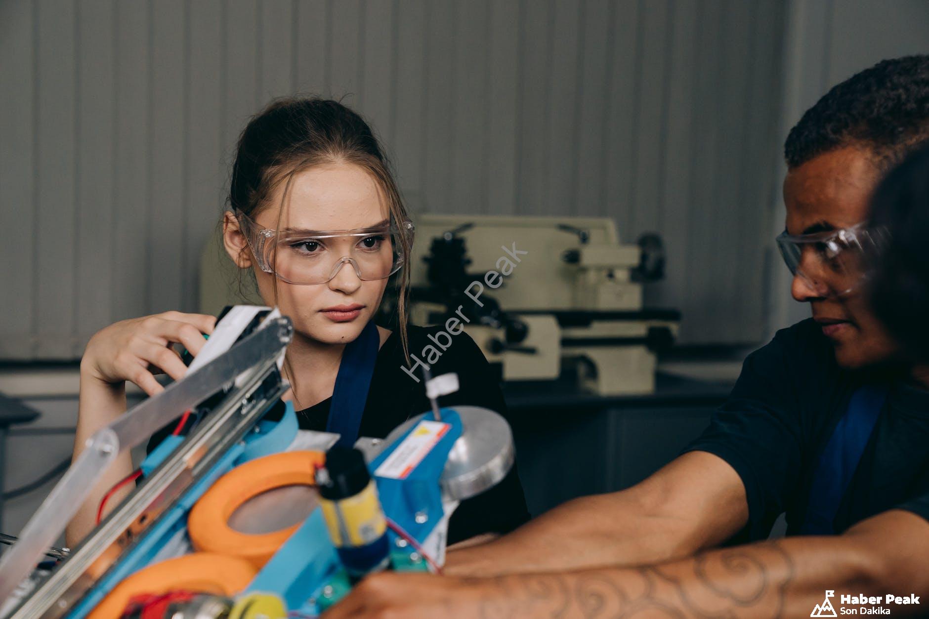 Teknoloji Haberleri: AI ile Geleceği Şekillendiren Teknolojik İnovasyonlar ve Gelişmeler Konusunda Detaylı İnceleme