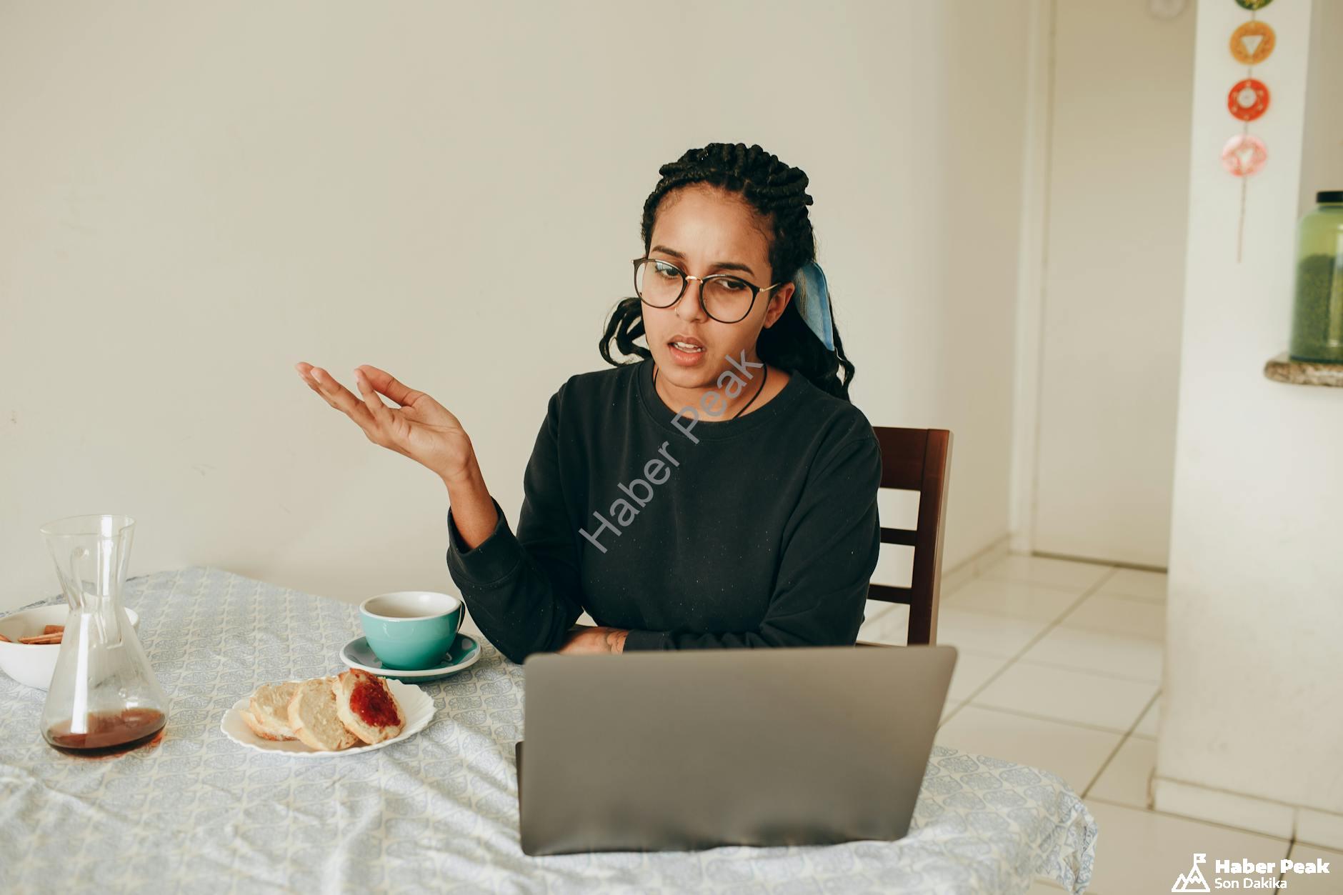 Sohbetin En Eğlenceli Yeri: Sohbet Odaları